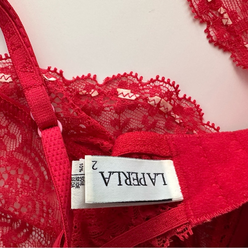 LA Perla Elegant Red Lace Bralette - Picture 12 of 12